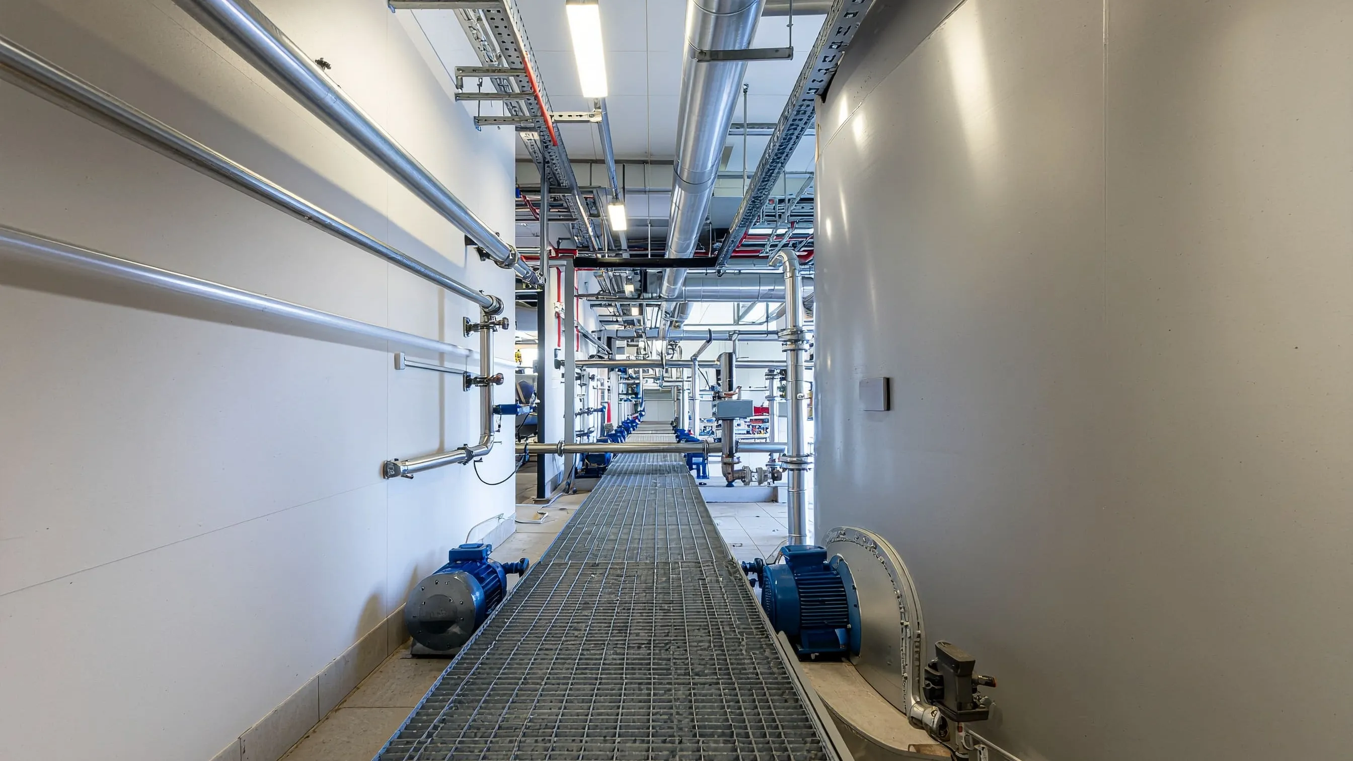Hydraulic Separation in Heat Pump Systems: Why It Matters for Performance